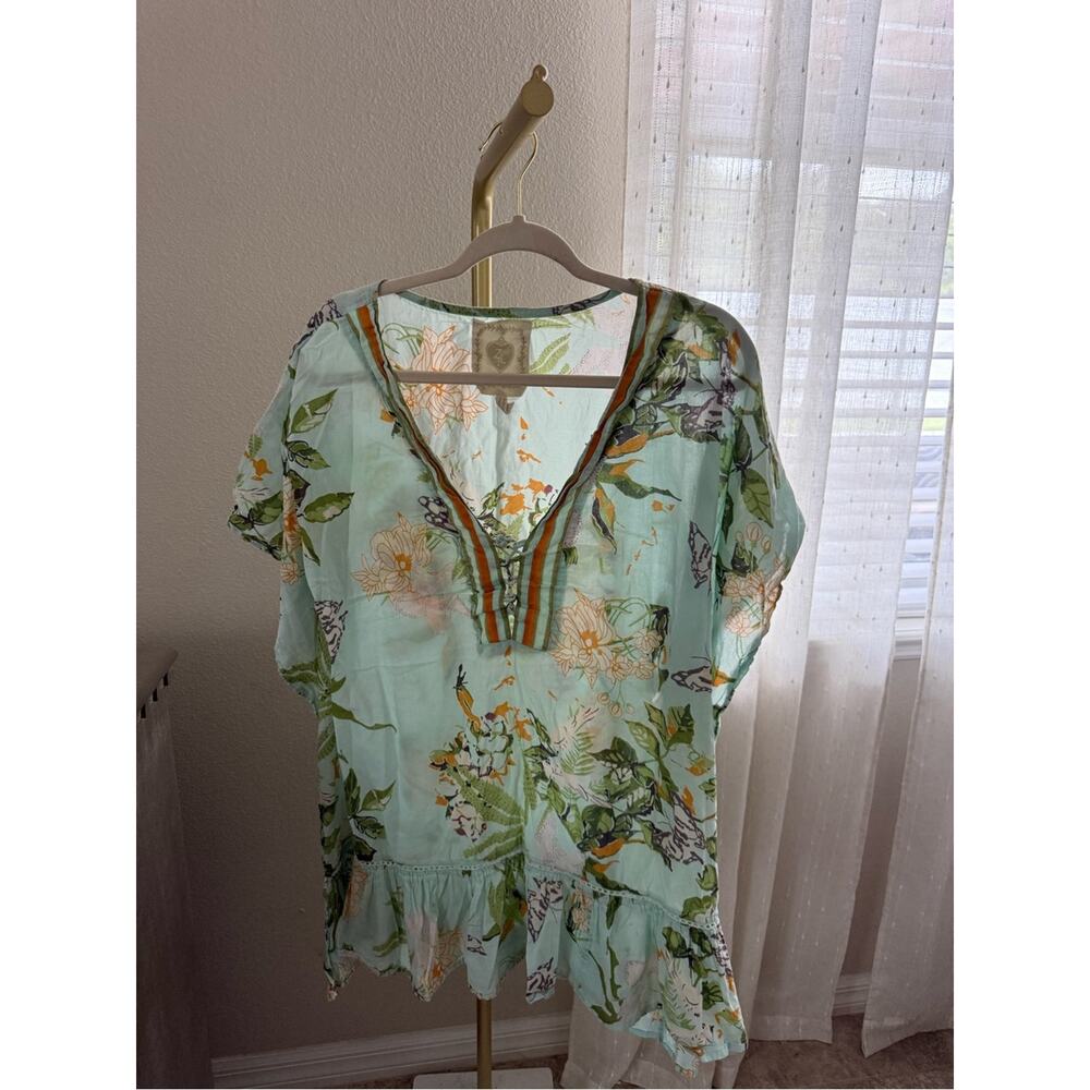 Z & L Light Blue Floral V-Neck Women's bathing suit coverup or tunic top - Picture 3 of 7